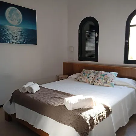 Leilani Garden 2 Апартаменты *